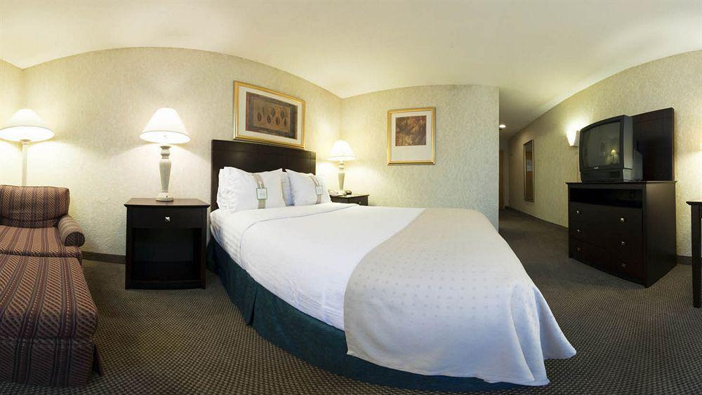 Clarion Pointe Hopkinsville Near The Bruce Convention Center מראה חיצוני תמונה